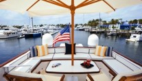 Banyan -  Flybridge